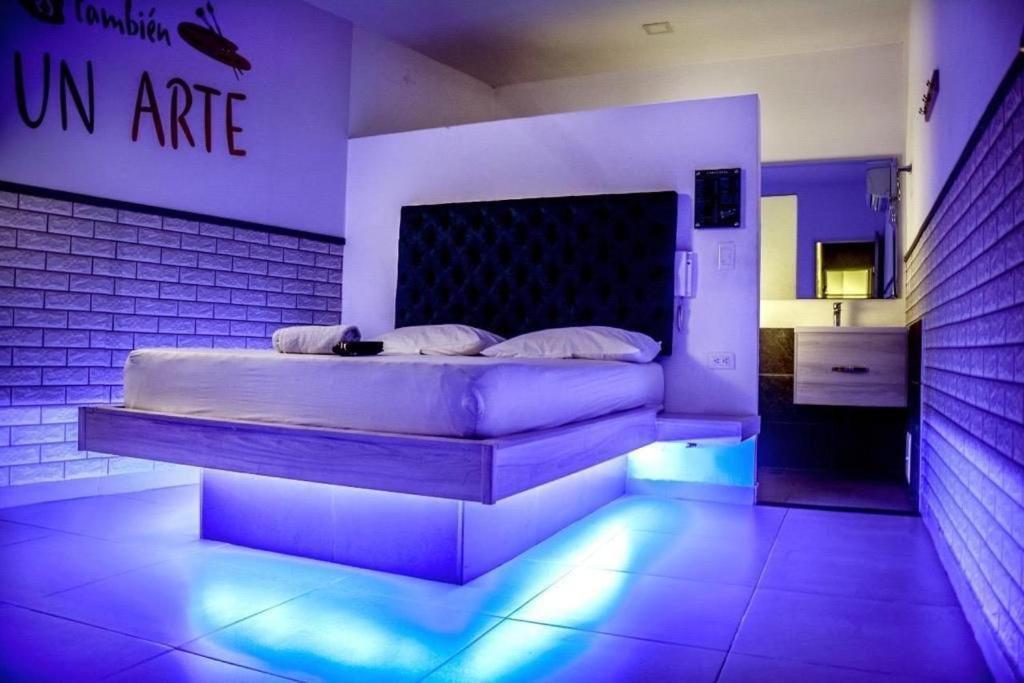 Donde Tu Quieras Hostal Neiva  Buitenkant foto